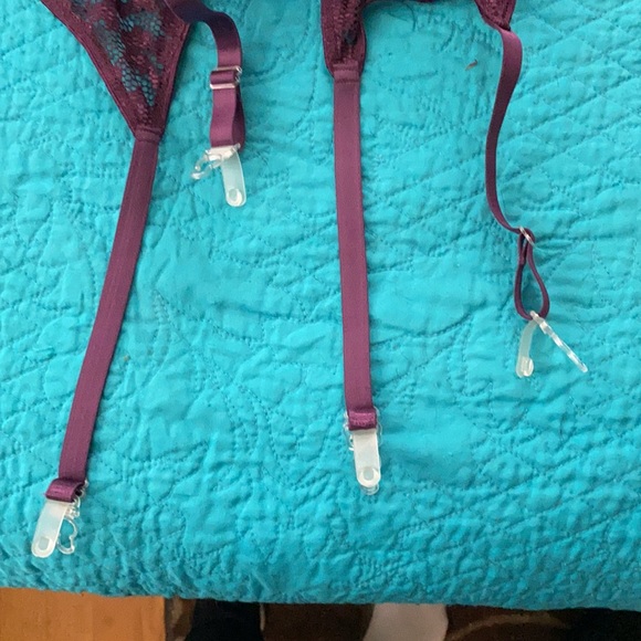 Pink corset - Picture 2 of 3